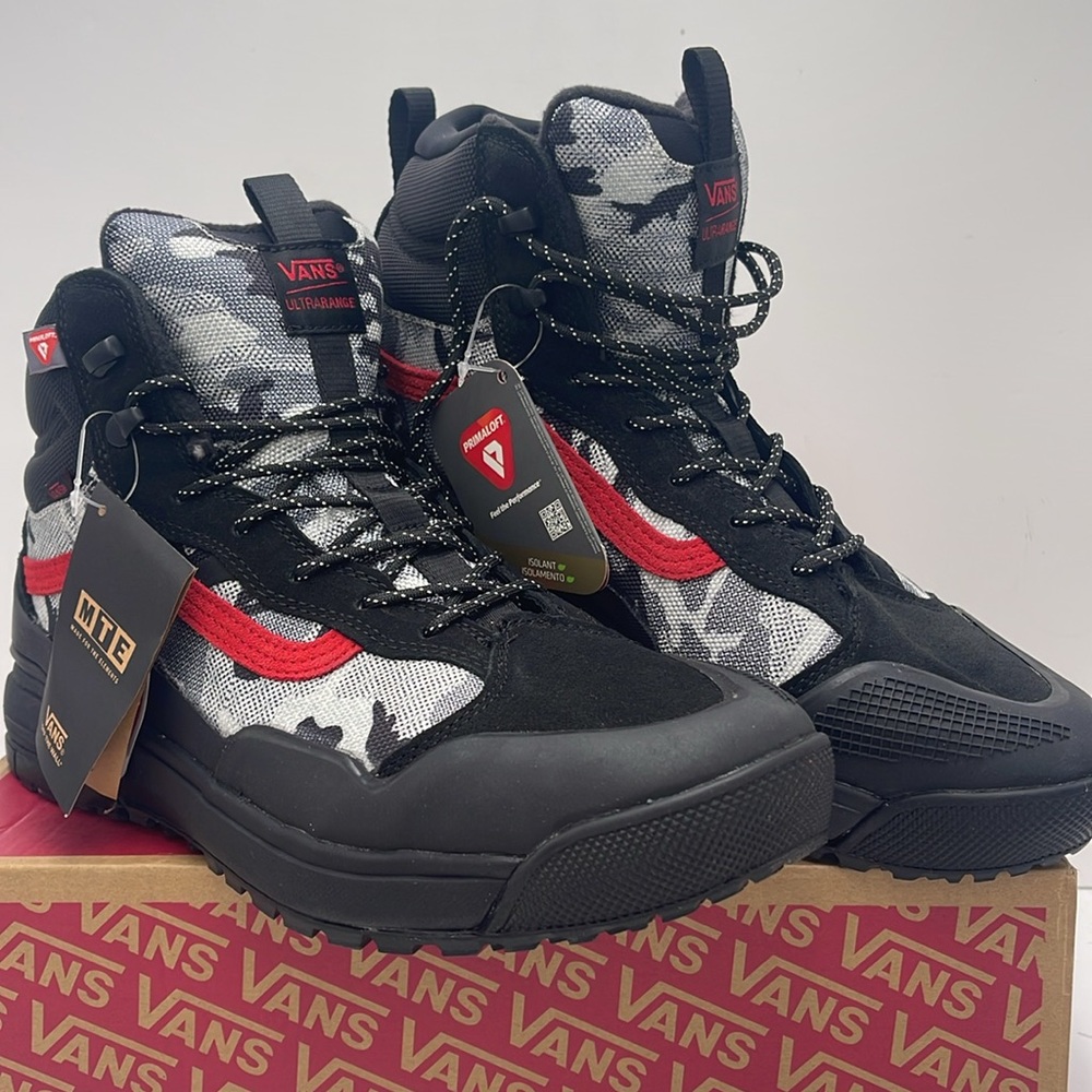 Vans Men’s Black Red High-Top Sneakers Boots Ultrarange Exo
Arctic Camo Black - Picture 4 of 16